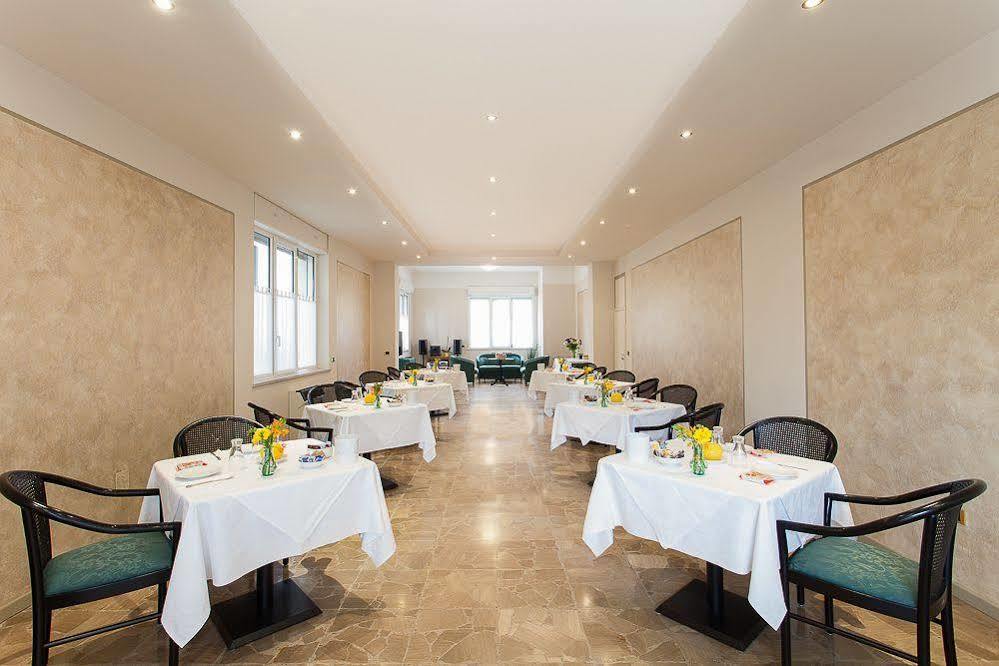 Hotel Gambara Ngoại thất bức ảnh